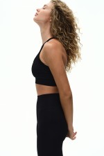 DryMove Seamless Medium Support Sports Bra